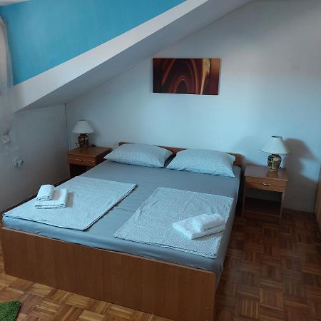 Orange City Apartment'S Repic Biograd Na Moru Exteriér fotografie