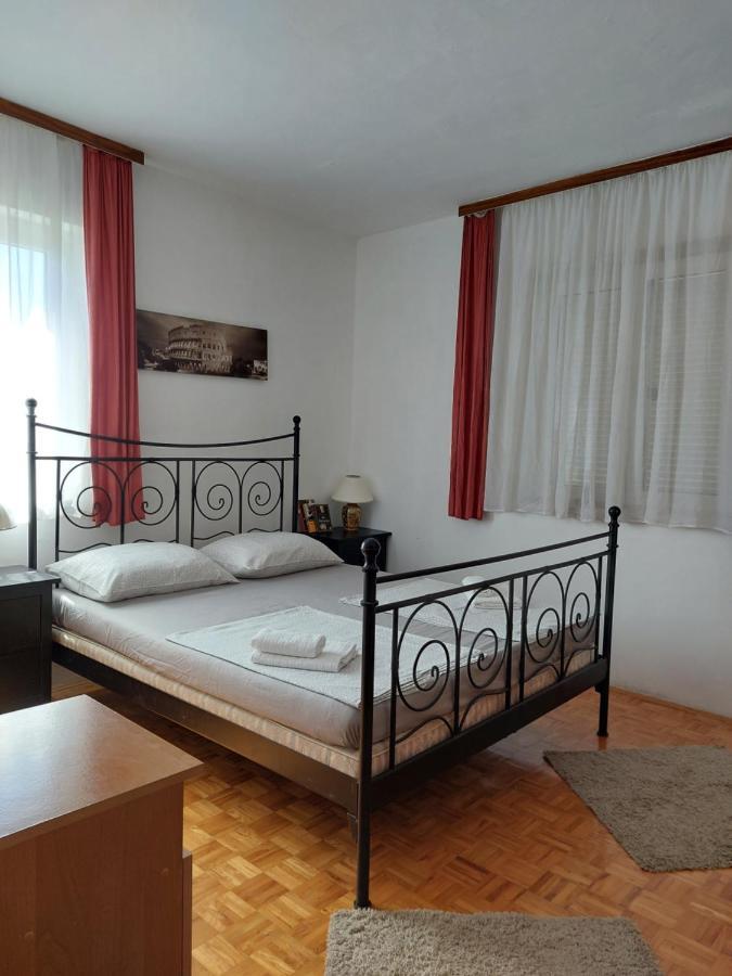 Orange City Apartment'S Repic Biograd Na Moru Exteriér fotografie