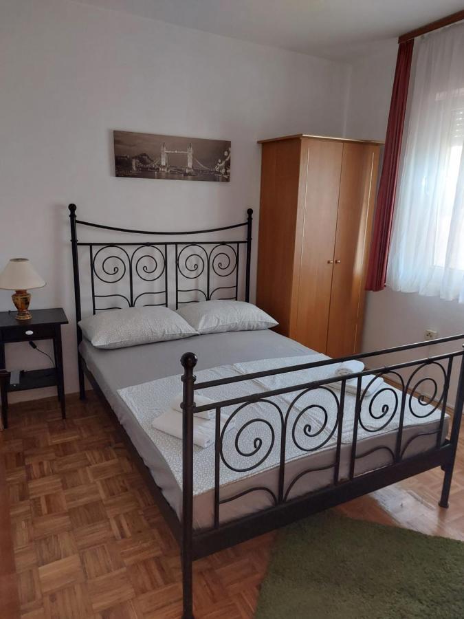 Orange City Apartment'S Repic Biograd Na Moru Exteriér fotografie