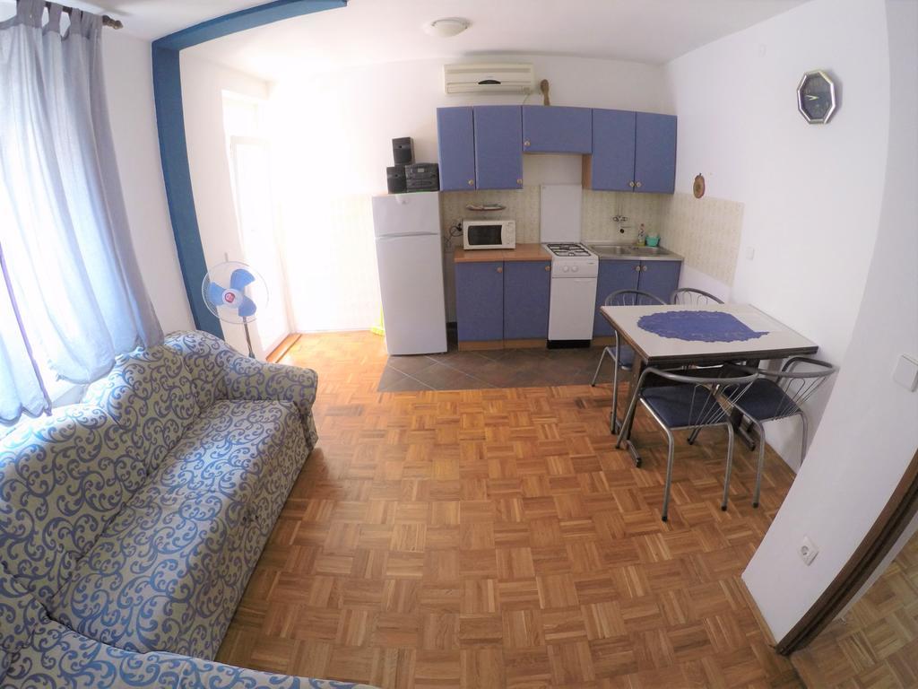 Orange City Apartment'S Repic Biograd Na Moru Exteriér fotografie