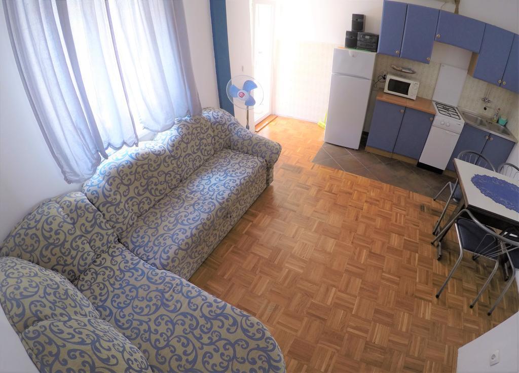 Orange City Apartment'S Repic Biograd Na Moru Exteriér fotografie