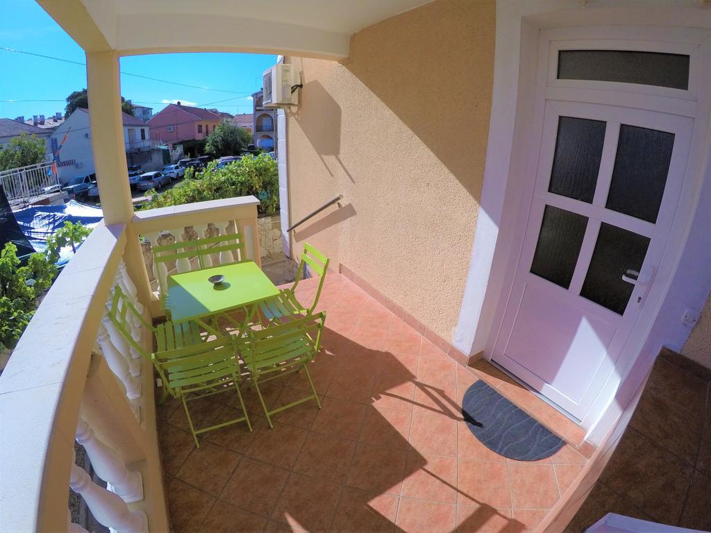 Orange City Apartment'S Repic Biograd Na Moru Exteriér fotografie