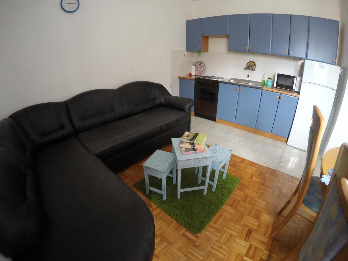 Orange City Apartment'S Repic Biograd Na Moru Exteriér fotografie